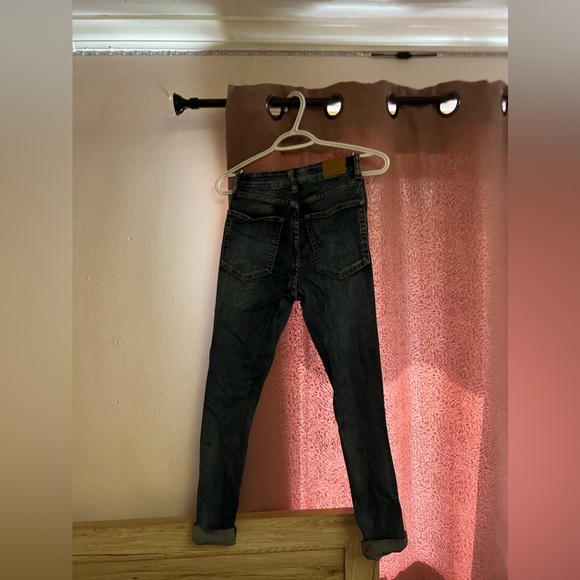 Jeans - Picture 2 of 3